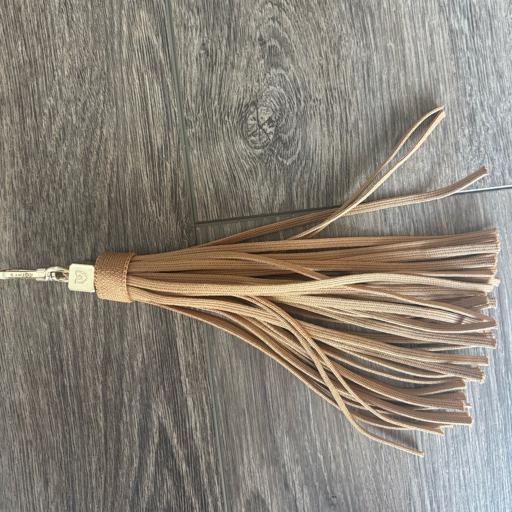 Rothy’s Tassel - Picture 3 of 4